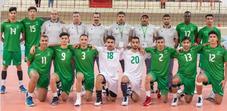 شباب اخضر الطائرة يصل البحرين