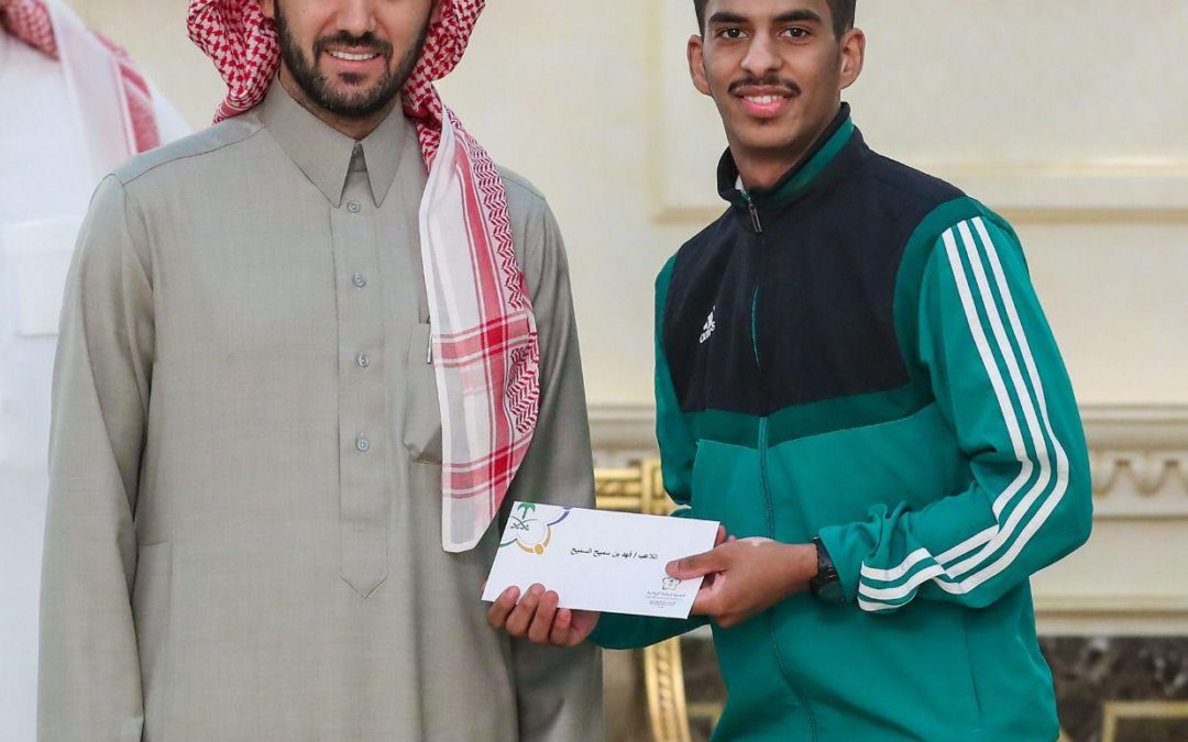 البطل السميح يقود التايكوندو السعودي للجائزة الأولمبية الكبرى