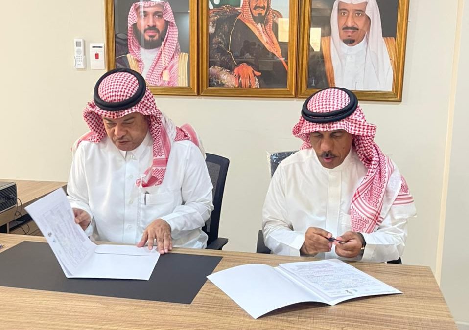 اتفاقية تعاون بين جمعية اللاعبين القدامى بالمنطقة الشرقية ونادي ذوي الاعاقه بالمنطقة