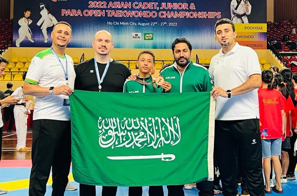بامسعود يخطف الميدالية الثانية للتايكوندو السعودي والدويسان أفضل مدرب آسيوي