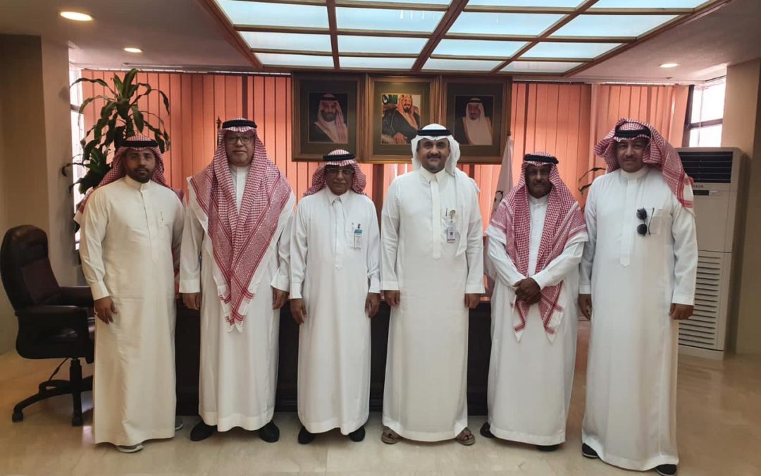 الأستاذ عبداللطيف العرادي يستقبل رئيس واعضاء جمعية المتقاعدين بالمنطقة الشرقية