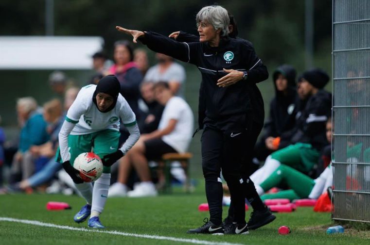 مونيكا ستاب تعلن تشكيل المنتخب السعودي للسيدات أمام تراونشتاين الألماني