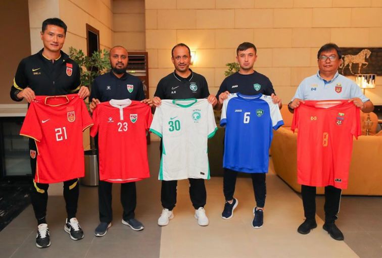 انعقاد المؤتمر الصحفي لمدربي المجموعة الأولى لتصفيات آسيا تحت 20 بالشرقية