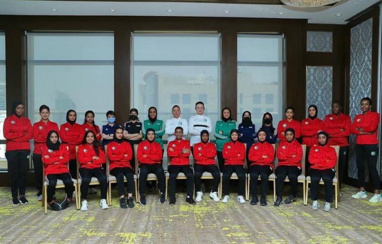 لجنة الحكام تختتم دورة الحكمات بمشاركة دولية