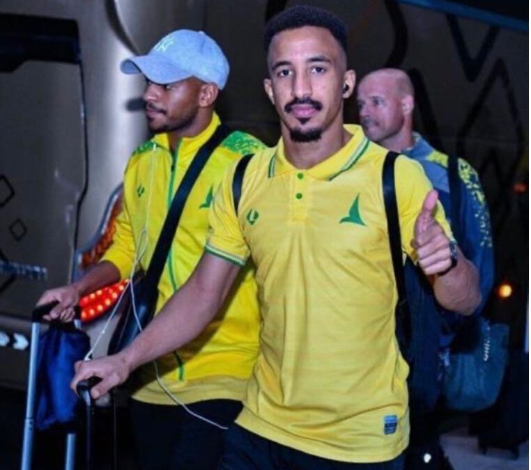 “الانضباط” تُغرم لاعب الخليج وسعيد المولد