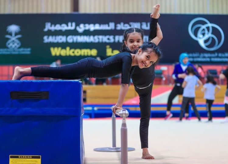 الرياض تشهد بطولة الجمباز للفتيات