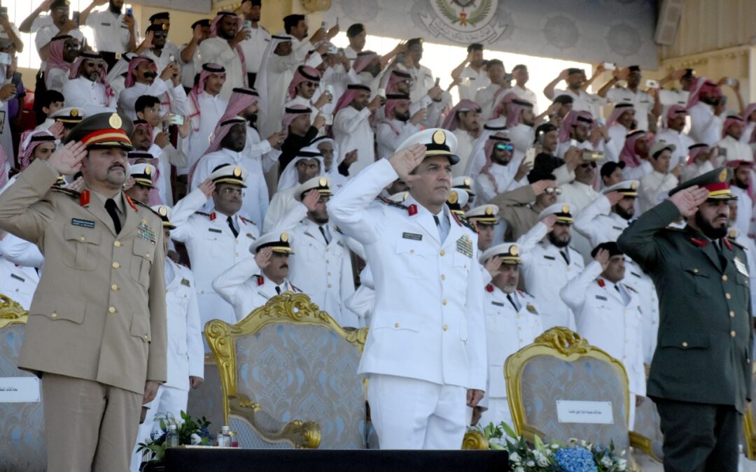 تخريج الدفعة ( 72أ ) من طلبة معهد الدراسات الفنية للقوات البحرية