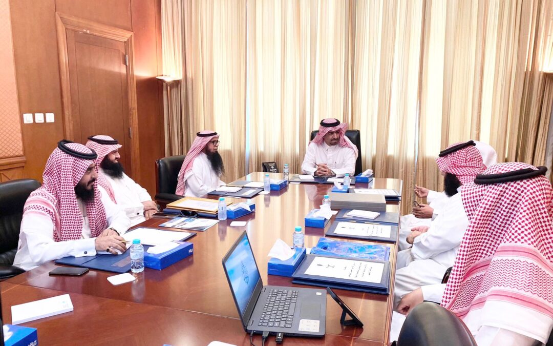 الخريف يطلع على برامج جمعية الدعوة والإرشاد وتوعية الجاليات بمحافظة القطيف