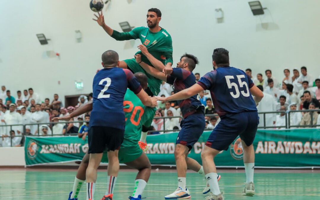 الفتح يواصل صدارة دوري أولى اليد