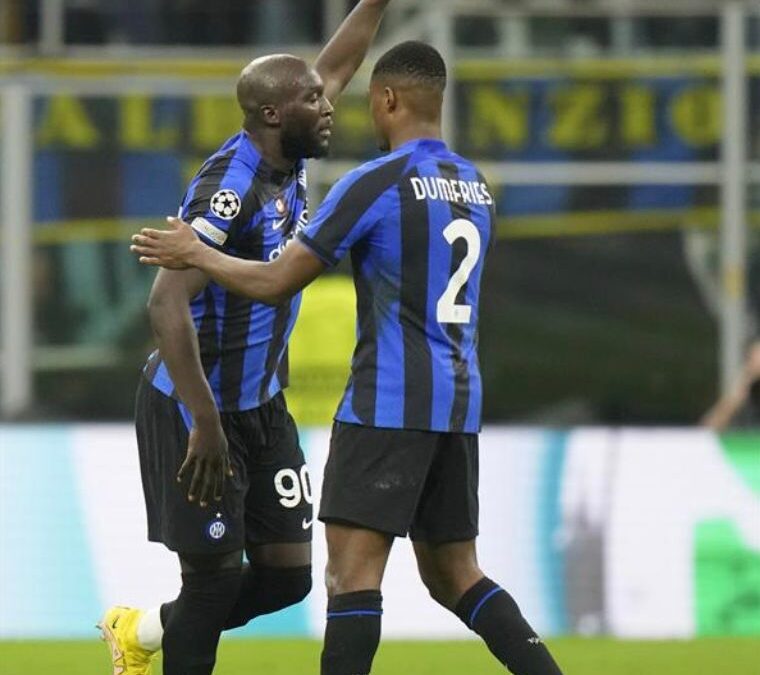 إنتر يضرب فيكتوريا بلزن برباعية وبرشلونة يودّع دوري الأبطال