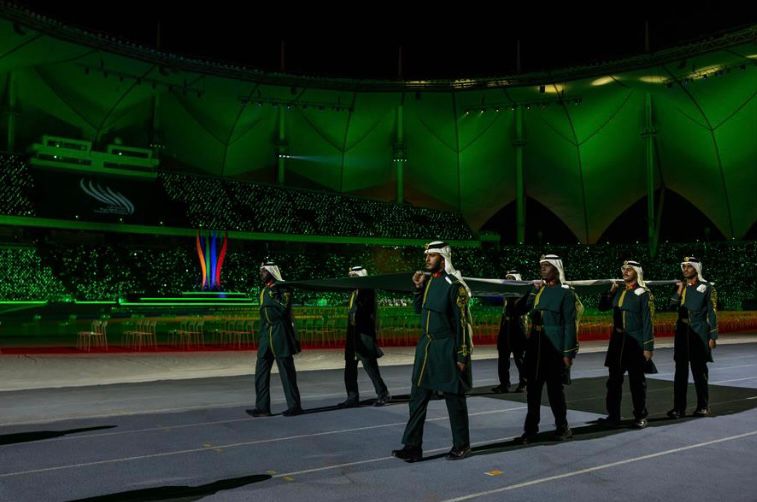 تحت رعاية خادم الحرمين ونيابة عن ولي العهد.. أمير الرياض يفتتح دورة الألعاب السعودية 2022