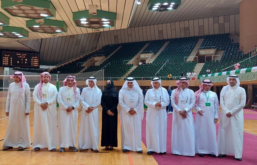 الدكتور الزغيبي وفي كرنفال رياضي بعروس البحر الاحمر.. الدوري سيكون استثنائي وهدفنا توسيع القاعدة