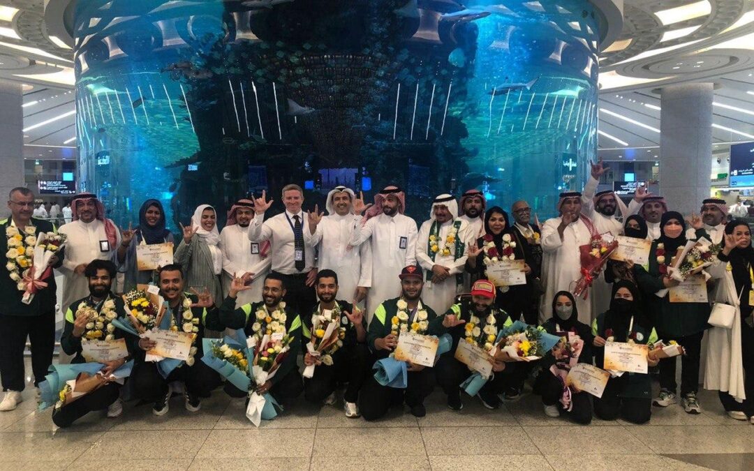 القحطاني في مقدم استقبالهم..  أخضر الصم يعود للوطن بعد تحقيق برونزيتين في الأولمبياد العالمي للبولينج