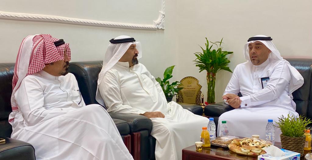 مذكرة شراكة بين “ضمان القطيف” و “مدرسة دار العلوم بصفوى