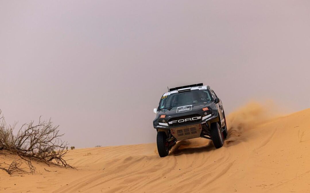 ماكينيس والتويجري يسجلان أسرع الأوقات في فئتي الدرّجات النارية و “الكوادز”