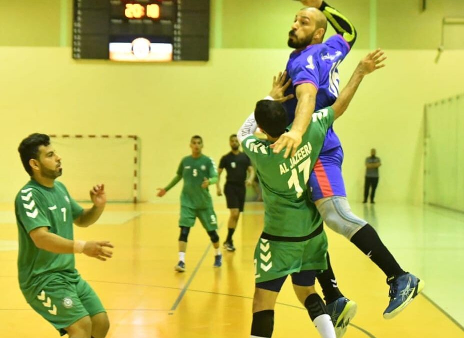 هجر يواصل صدارة دوري أولى اليد