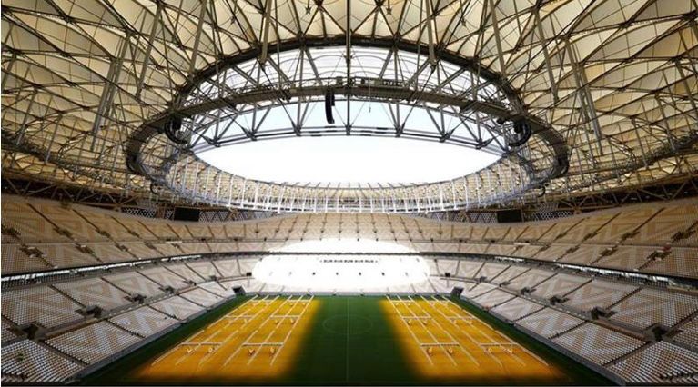 حظر التدخين والسجائر الإلكترونية فى ملاعب مونديال قطر