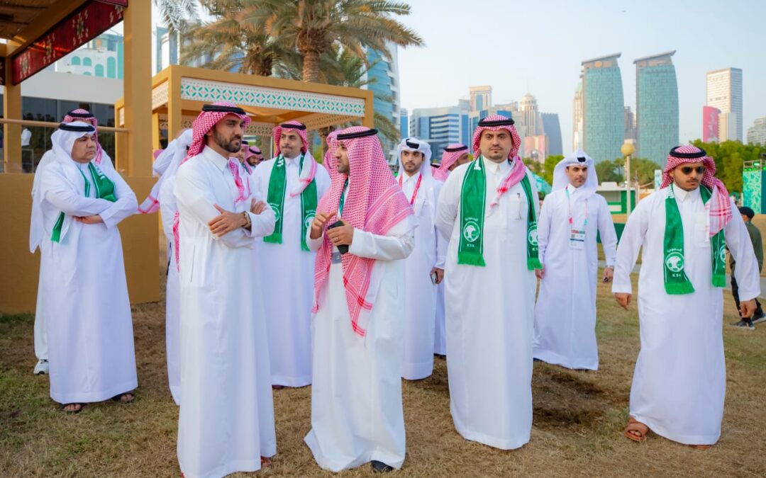 سمو وزير الرياضة يتفقد «البيت السعودي» في الدوحة قبيل افتتاحه