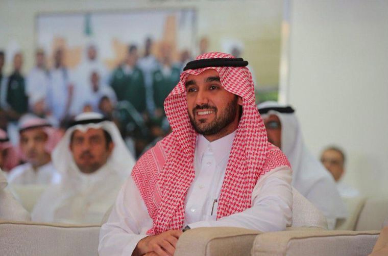 وزير الرياضة لـ “الأخضر” قبل مواجهة الأرجنتين :”العبوا واستمتعوا”