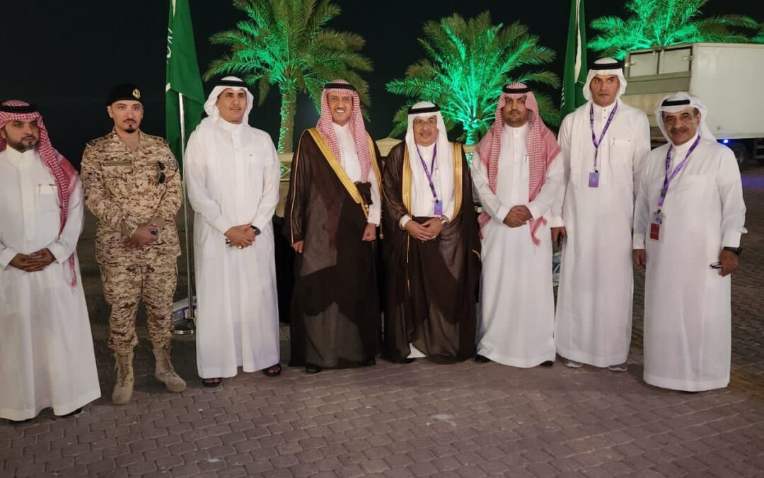 محافظ الخبر دشن انطلاق فعاليات مهرجان ماراثون نصف الخبر الدولي ( 2 )