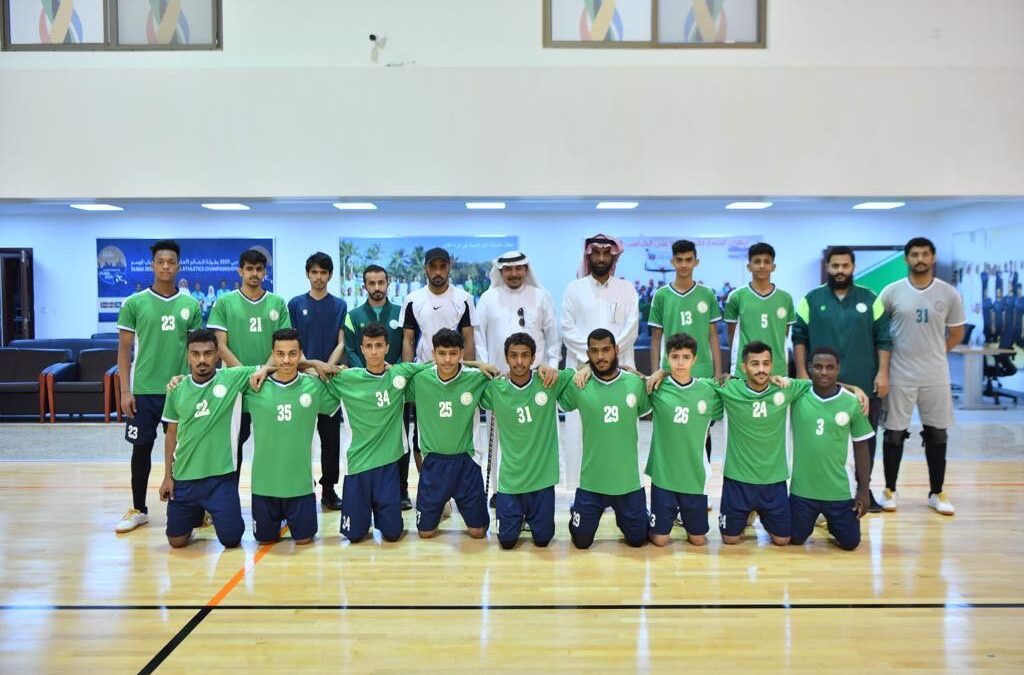 القحطاني يقف على تحضيرات أخضر الصم  قبل البطولة العالمية لكرة القدم للصالات بماليزيا