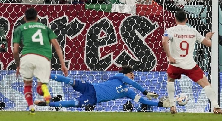 تعادل سلبي بين المكسيك و بولندا