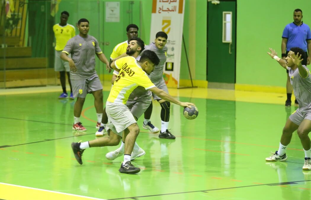 «8 أندية» تبلغ نهائيات بطولة المملكة لليد