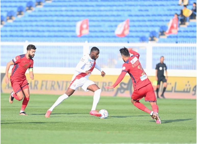 التعادل السلبي يُخيم على نتيجة مباراة الوحدة وضمك في دوري روشن