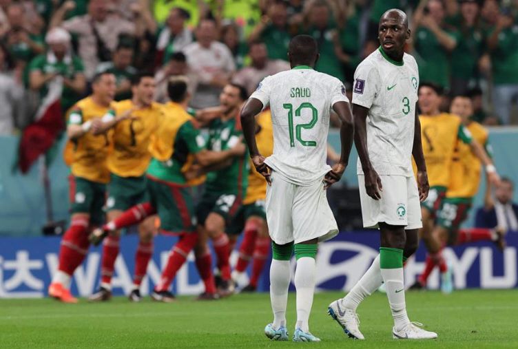 الأخضر يودع المونديال بعد الهزيمة أمام المكسيك