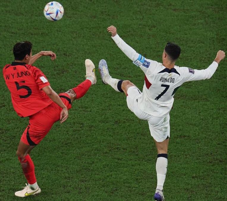 كوريا الجنوبية تخطف فوزًا قاتلاً أمام البرتغال وتتأهل معها