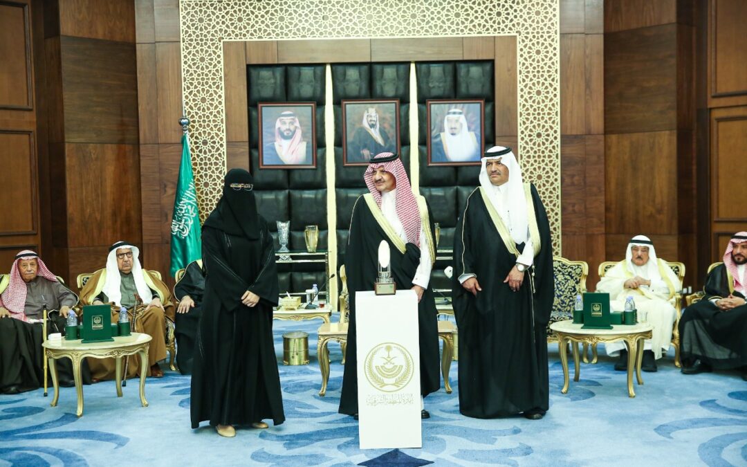 أمير الشرقية يكرم الفائزين بجائزة “الإنسان أولاً”