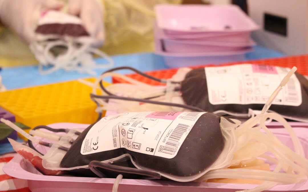 مستشفى القطيف المركزي وجمعية التنمية الأهلية بالقطيف يطلقان حملة التبرع بالدم للرجال