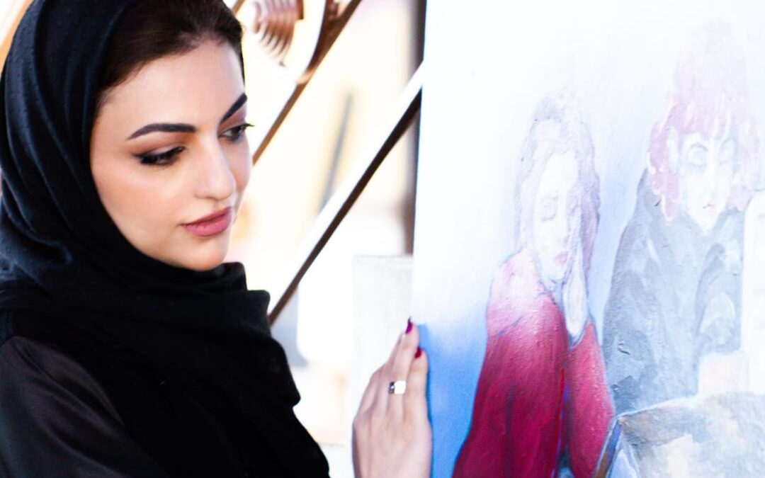 افتتاح معرض الفنانة السعودية نور السيف اليوم الاربعاء في القاهرة