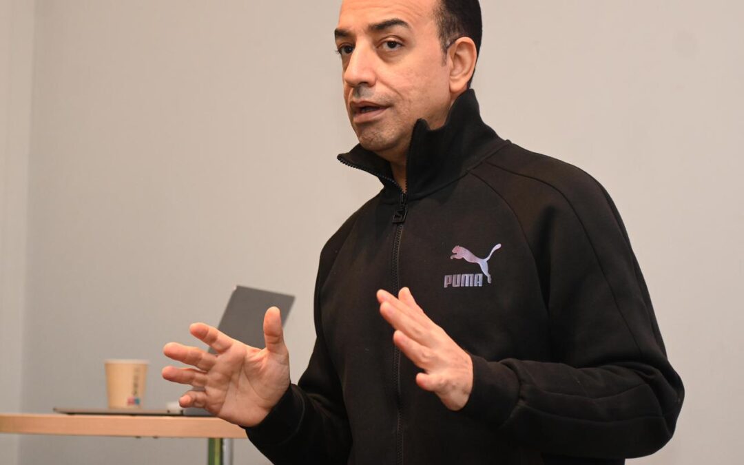 آل نمـر يجتمع باللاعبين ويحفـزهم ..أخضر اليد يبحث عن تأهل تاريخي أمام المستضيف “بولندا