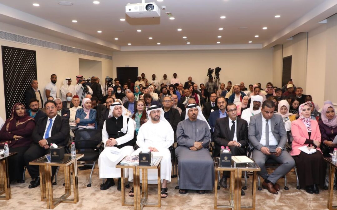 في ختام مهرجان الشارقة للشعر العربي..خورفكان عروس الساحل الشرقي ترتدي حلّةً مطرزة بحروف شعرية