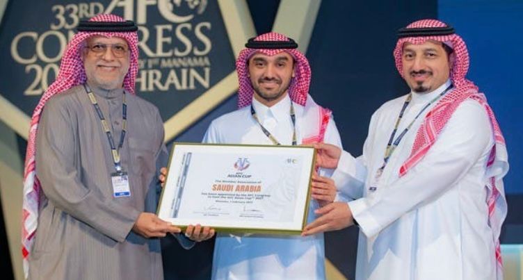 وزير الرياضة يعلق على استضافة المملكة لكأس  آسيا 2027