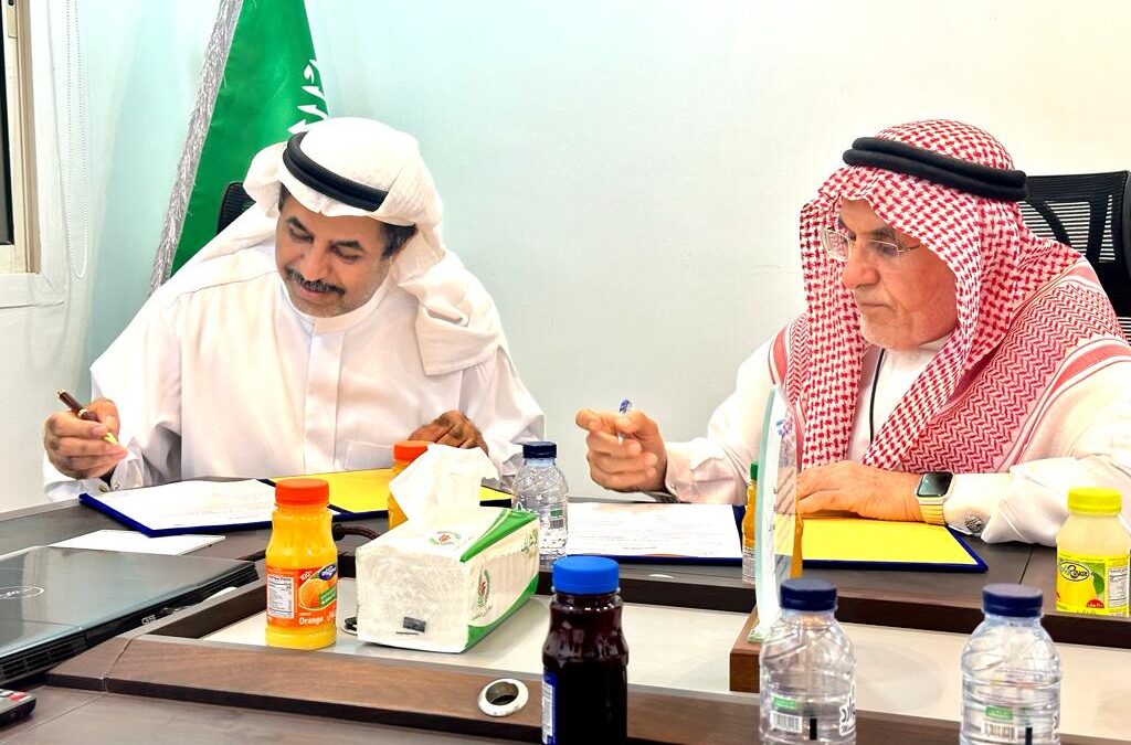 جمعية التنمية الأهلية بصفوى توقع اتفاقية تعاون شراكة اعلامية مع صحيفة فرسان الرياضة