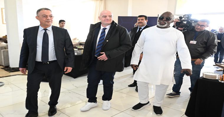 رئيس الفيفا يصل للمغرب