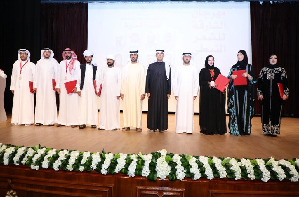 في رابعة أمسيات “الشعر النبطي”  قصائد تحتشد بالذكريات ويطوّقها الأمل “السماحي” و”الشمراني” في ركن التواقيع