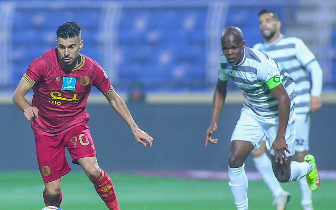 خلال 10 دقائق التعادل الإيجابي بين العدالة والطائي بهدفين لمثله