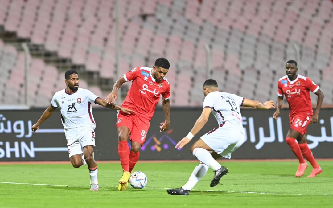الوحدة يعود في مباراة الرائد بهدفين لمثله