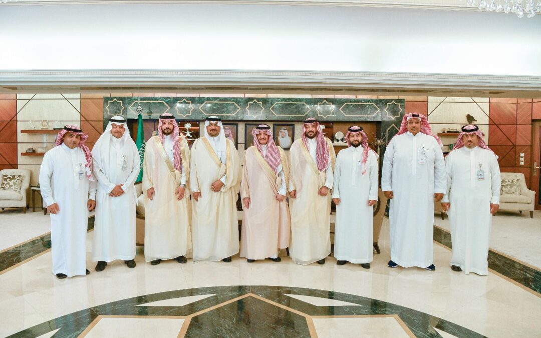 أمير الشرقية يستقبل مدير عام فرع وزارة الرياضة بالمنطقة