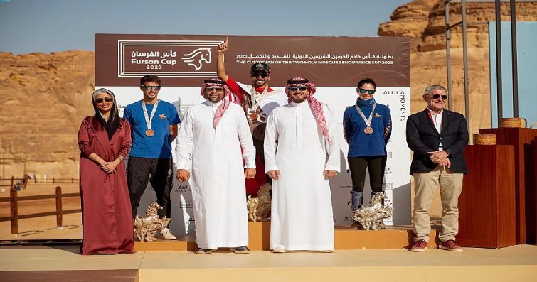 الهاشمي البحرينى بطلا لسباق الدولية للقدرة والتحمل 2023 في العلا
