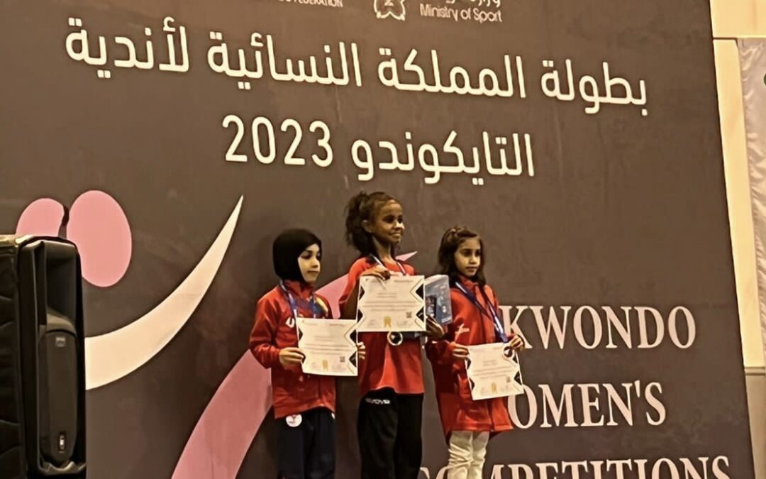 على خطى والدها .. آلاء أبو الرحى تحصد فضية المملكة النسائية في أول مشاركاتها.