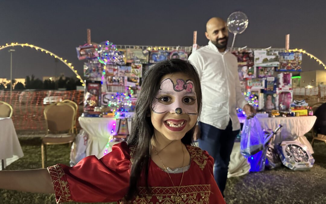 من فعاليات نادي السلام الترفهية ..  فاتن ترسم البهجة على وجوه الأطفال