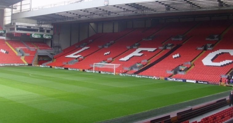 مالكو الفورمولا 1 قد يستثمرون في نادي ليفربول