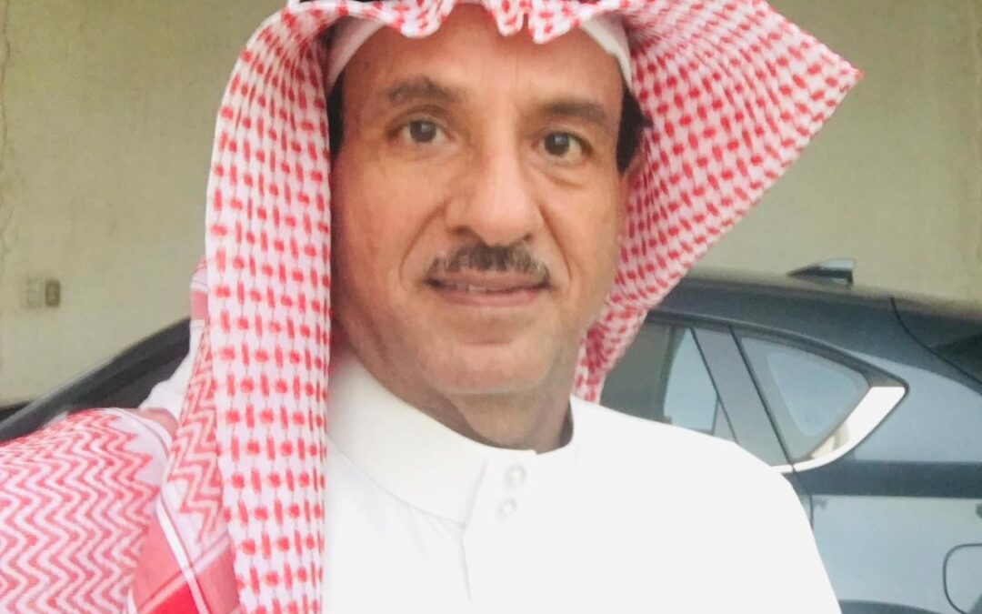 الأستاذ شباب بن مذكر الزهراني وأشقاءه وشقيقاته يتلقون التعازي في وفاة شقيقتهم