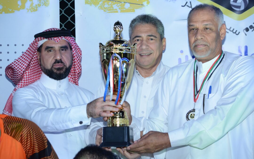 بثلاثة اشواط نظيفة الرابعة بطل دورة المحيط للكرة الطائرة