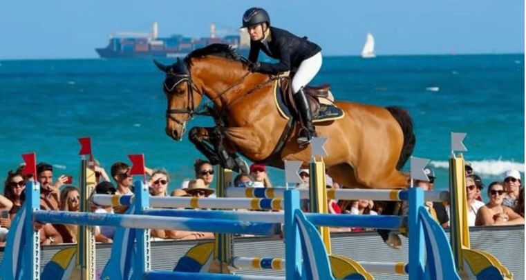 شاطئ ميامي يستضف ثاني جولات لونجين العالمية لأبطال قفز الحواجز