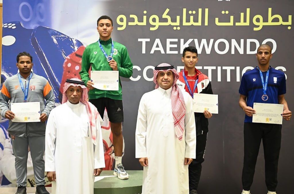 مواصلاً أولوياته ومحلقاً  بالصدارة.. الشباب يعانق ذهب التايكوندو